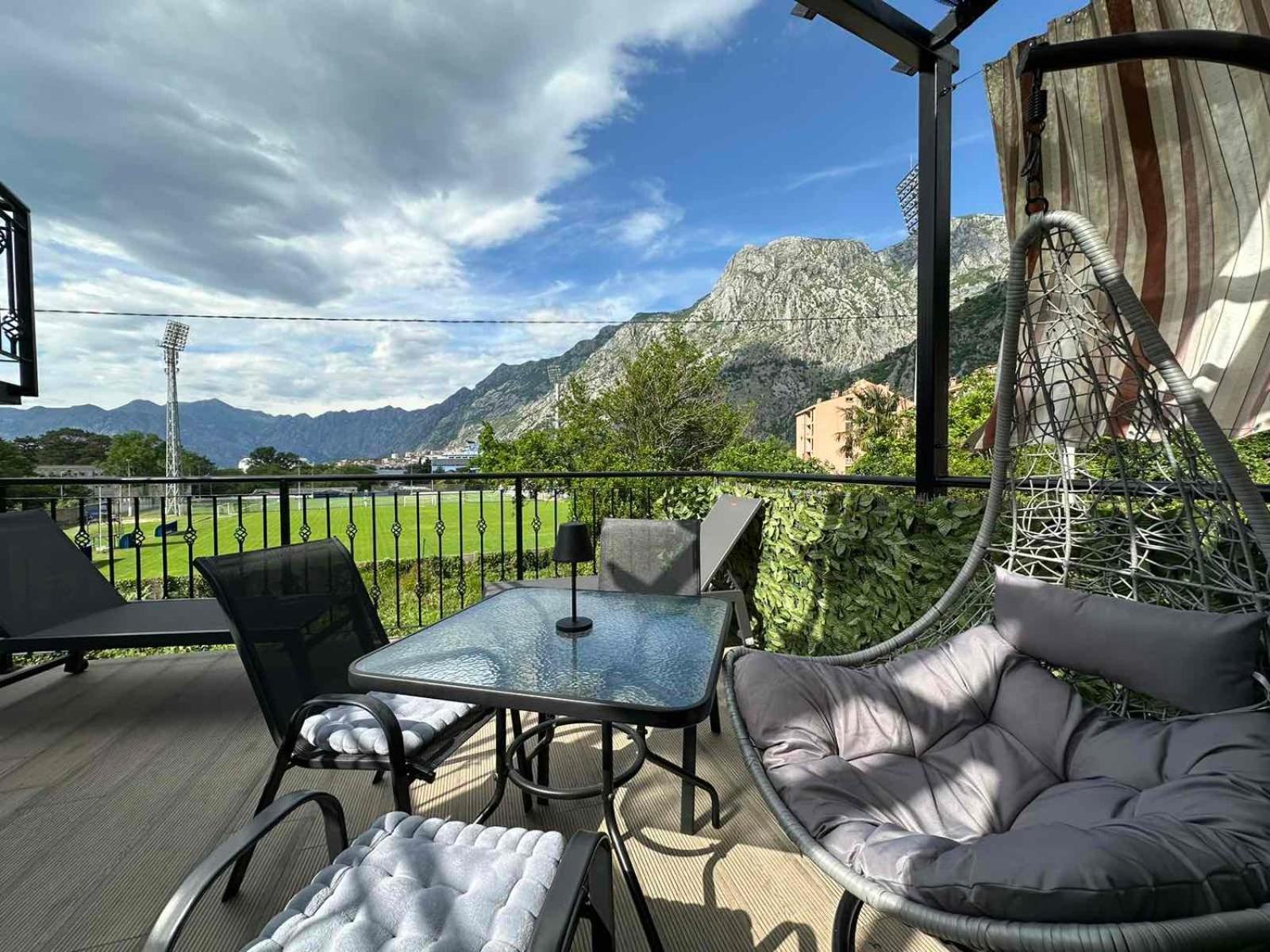 Sunshine Apartment With Private Pool And Parking Kotor Exterior photo